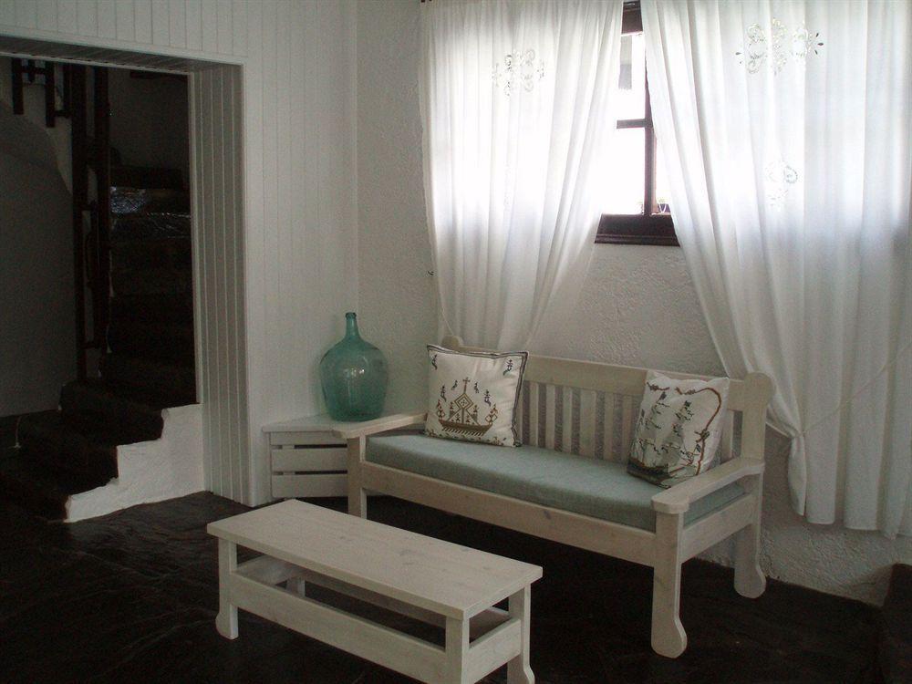 Scorpios Hotel & Suites Samos Town Exterior photo